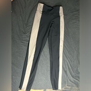 YPB Abercrombie black and tan leggings